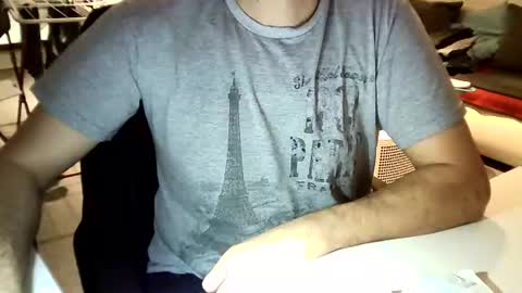 Tom online show from December 13, 2024, 9:52 pm