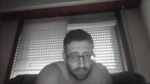 toni640128 online show from September 27, 2025, 5:18 pm