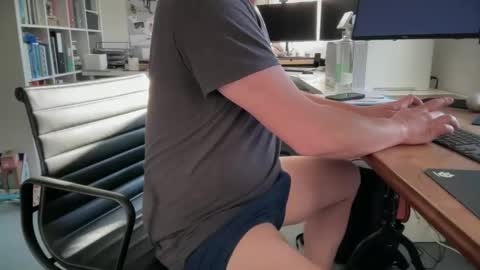 tonisun online show from March 2, 2025, 3:37 pm