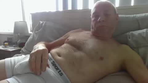 tony14712 online show from February 5, 2025, 9:57 am