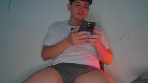 tony_marz online show from May 8, 2026, 4:07 am