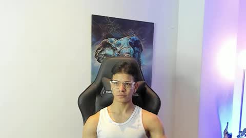 tony_petrov online show from October 21, 2025, 5:19 am