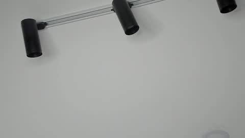 tony_petrov online show from December 22, 2025, 6:10 am