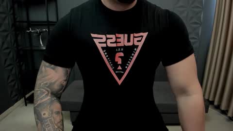 TonyWilcox online show from September 24, 2025, 6:39 am