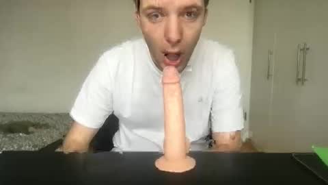 Max online show from January 12, 2026, 11:48 am