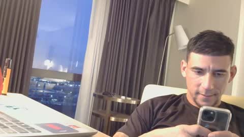 toomuchsmoke online show from December 12, 2024, 11:36 pm