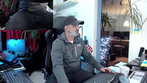 topalphaboss online show from October 26, 2025, 6:03 pm