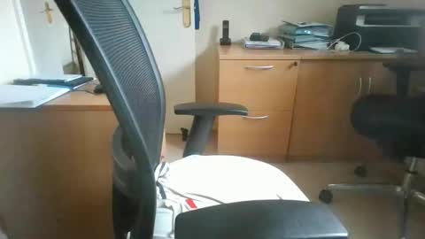 Snapshot of topcat127 chatting on November 7, 2025, 10:37 am Topcat127 online show from November 7, 2025, 10:37 am