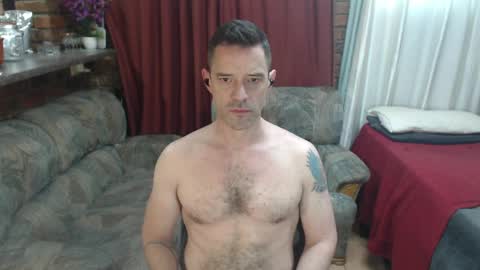 toptobottom4u online show from April 1, 2026, 9:10 am