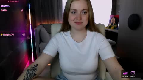 tori_blond online show from May 10, 2026, 5:12 am