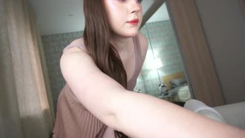         online show from April 19, 2026, 6:02 am