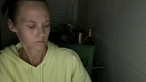 Tori Ryann online show from January 10, 2026, 12:07 pm