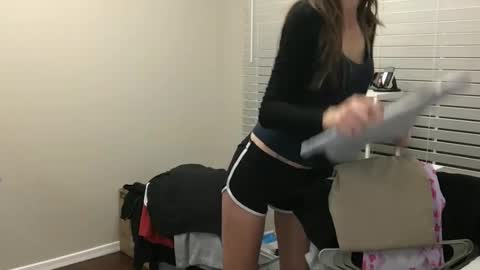 Tori Ryann online show from February 12, 2026, 6:30 am