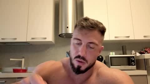 toro_arrapato online show from September 13, 2025, 2:06 pm