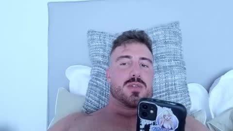 toro_arrapato online show from December 17, 2025, 7:31 pm