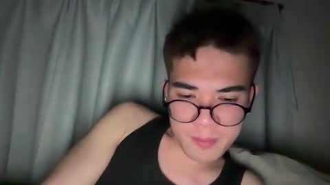 Snapshot of toshikaro0 chatting on January 11, 2025, 6:01 pm Karo online show from January 11, 2025, 6:01 pm