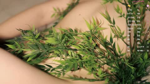 Toshi online show from April 10, 2026, 1:05 pm