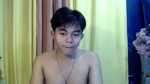 Toshiro online show from December 25, 2024, 5:37 pm