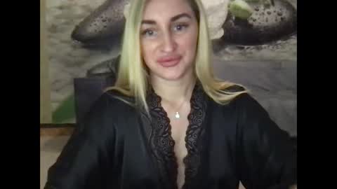 tosyna07555 online show from January 23, 2025, 9:50 pm