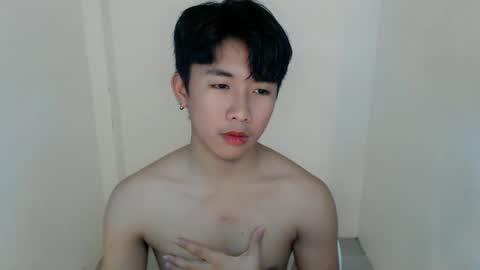 Snapshot of totalbabe1x chatting on March 3, 2025, 2:15 pm totalbabe1x online show from March 3, 2025, 2:15 pm