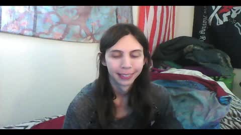 Luna online show from January 31, 2025, 4:14 am