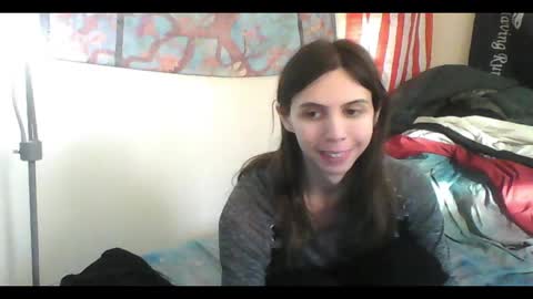 Luna online show from February 24, 2025, 10:03 pm