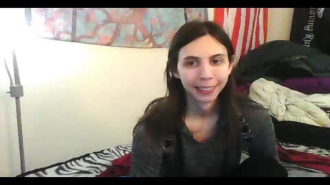 Luna online show from February 25, 2025, 5:08 am