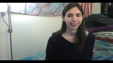 Luna online show from March 3, 2025, 2:47 am