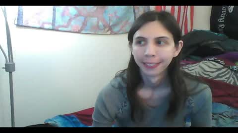 Luna online show from March 4, 2025, 5:53 am