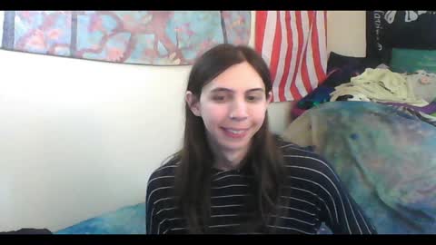 Luna online show from September 22, 2025, 8:44 pm