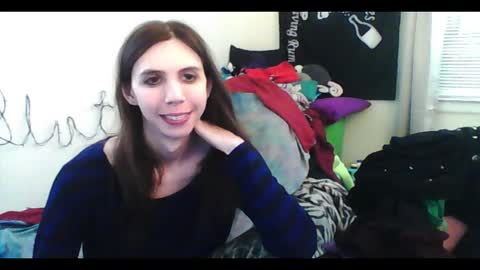 Luna online show from February 28, 2026, 8:04 am