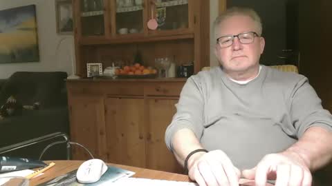 toto758 online show from January 19, 2025, 2:04 am