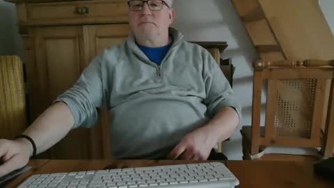 toto758 online show from February 26, 2025, 10:36 am