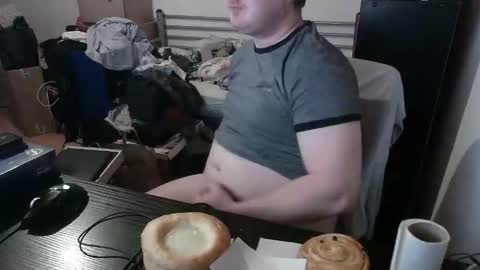 Totox online show from December 16, 2024, 6:53 am