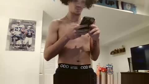 Snapshot of totxxx335 chatting on February 25, 2026, 7:12 pm totxxx335 online show from February 25, 2026, 7:12 pm