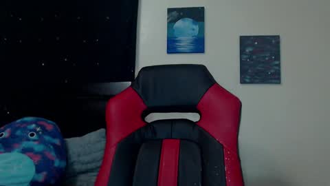 Lilly Miss Mistress Goddess Maam Queen Boss online show from December 11, 2024, 9:19 am