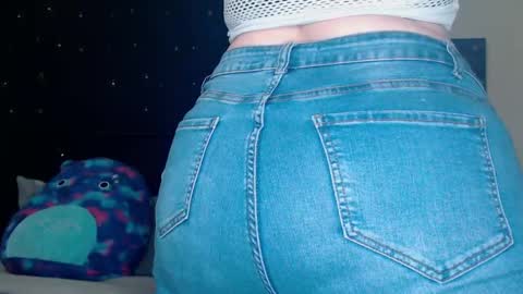 Lilly Miss Mistress Goddess Maam Queen Boss online show from December 14, 2024, 11:29 am