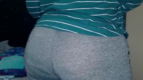 Lilly Miss Mistress Goddess Maam Queen Boss online show from March 2, 2025, 10:56 am