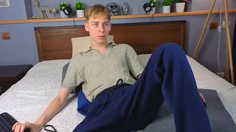 Max online show from February 7, 2026, 9:57 am