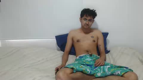 Xander online show from October 5, 2025, 2:48 pm