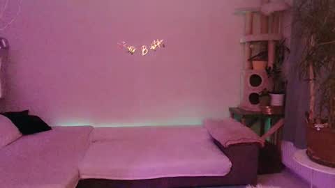 Snapshot of toyboybitchslut chatting on September 22, 2025, 2:24 am Patrizia online show from September 22, 2025, 2:24 am