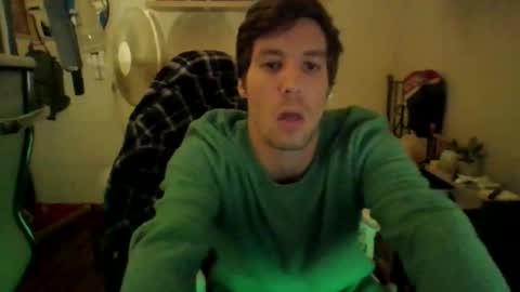 Snapshot of toyboysquirt chatting on May 12, 2026, 6:21 am toyboysquirt online show from May 12, 2026, 6:21 am