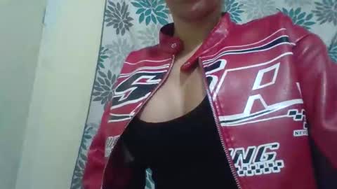 Snapshot of toyita707 chatting on March 9, 2026, 3:43 am toyita707 online show from March 9, 2026, 3:43 am