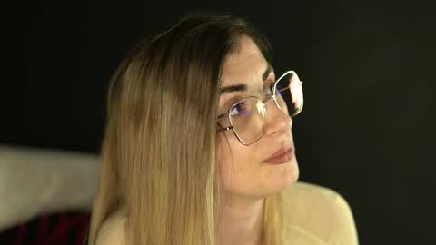 Tracy online show from May 22, 2026, 8:25 pm