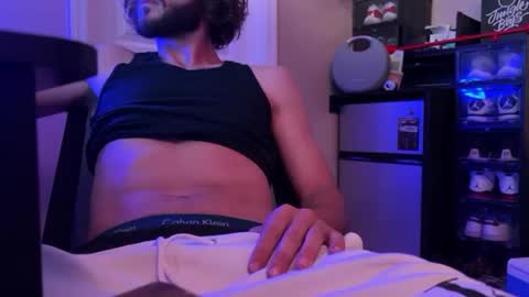 traeburns online show from November 15, 2025, 10:12 am