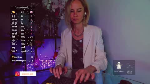 Hey my name is Kiri Kiri online show from January 28, 2025, 6:49 pm