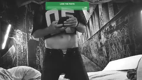 Snapshot of trailer_made chatting on December 4, 2024, 2:20 am Ethan Nash online show from December 4, 2024, 2:20 am