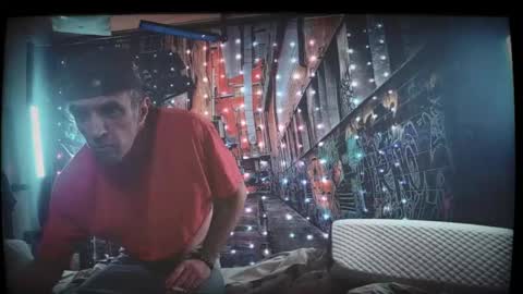 Snapshot of trailer_made chatting on January 4, 2025, 5:05 am Ethan Nash online show from January 4, 2025, 5:05 am