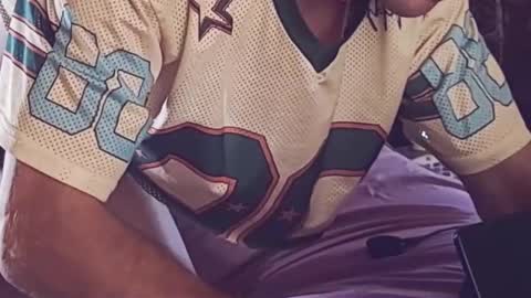 Snapshot of trailer_made chatting on October 19, 2025, 8:42 pm Ethan Nash online show from October 19, 2025, 8:42 pm