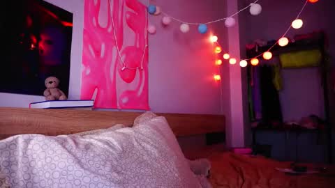 trans ballerina online show from February 24, 2025, 9:52 pm